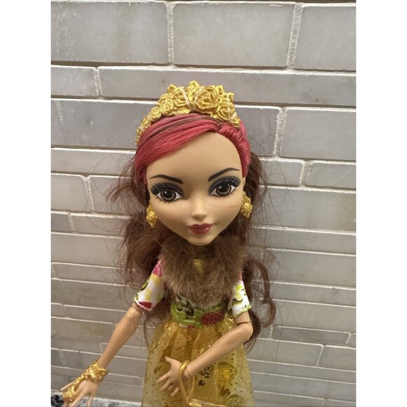 MATTEL EVER AFTER HIGH ROSABELLA DOLL DISCONTINUED 2014 MONSTER HIGH - Picture 5 of 8